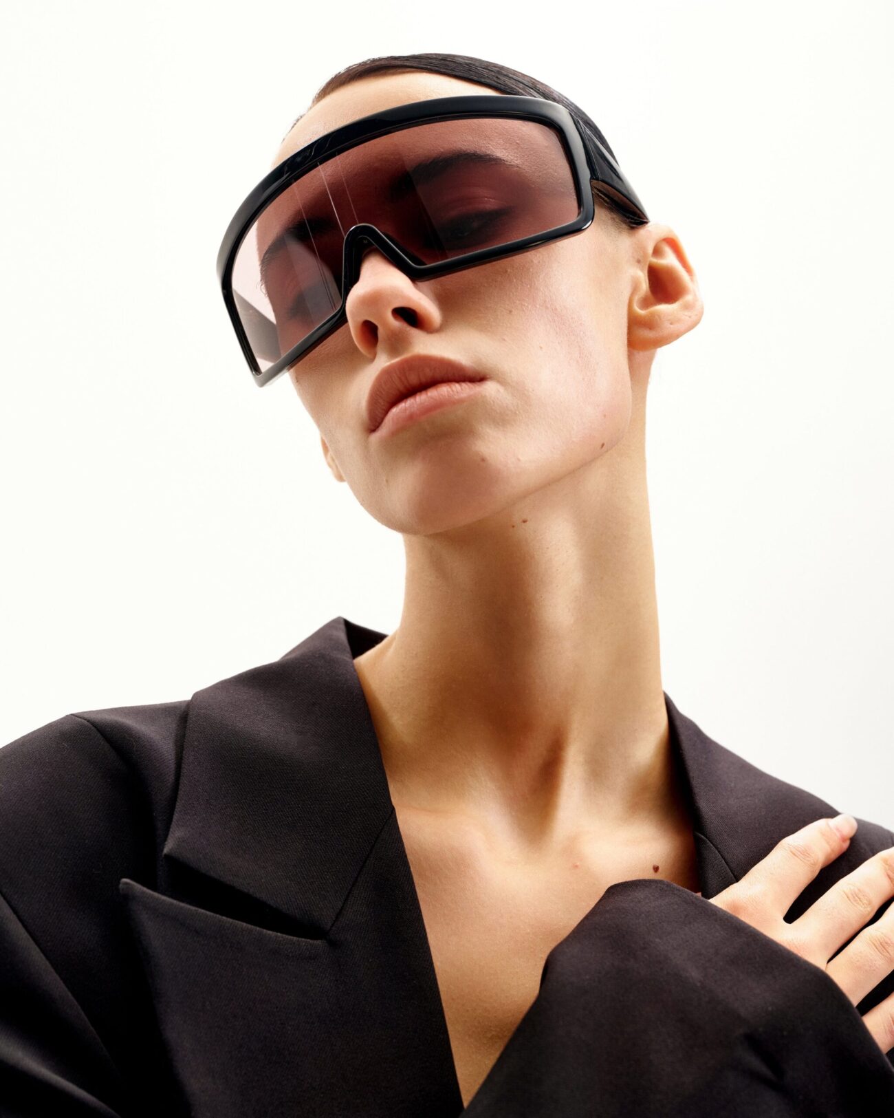 Avalynn Square Frame Sunglasses - Black - Image 2