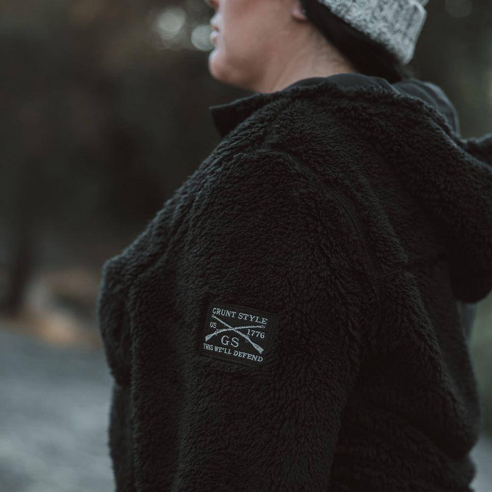 Women's Standard Issue Sherpa Fleece - Black - Image 5