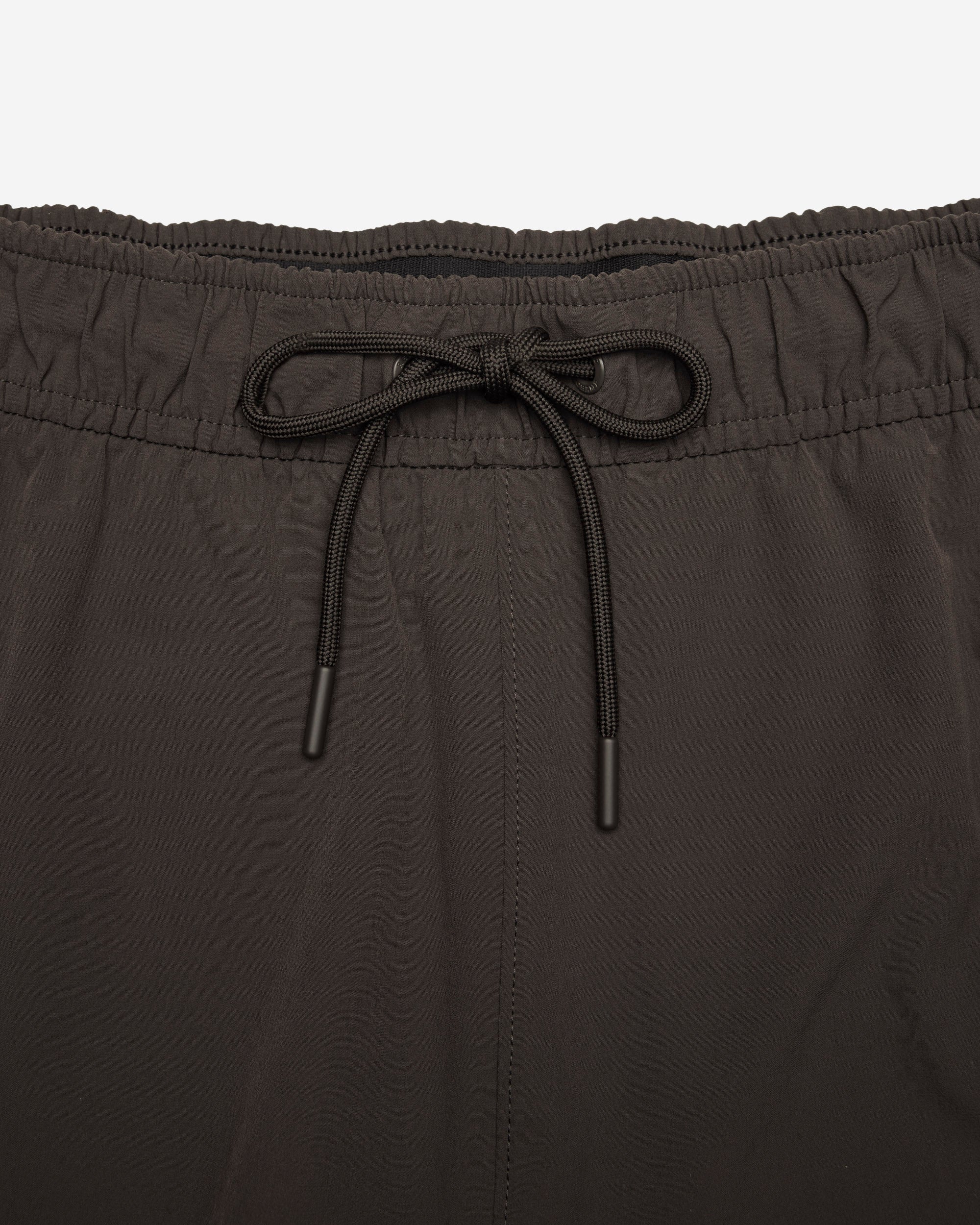 Nylon Oxford Team Slim Pant - Image 12